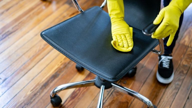 How to make leather chair smell better